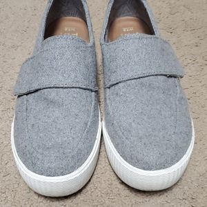 Toms loafers